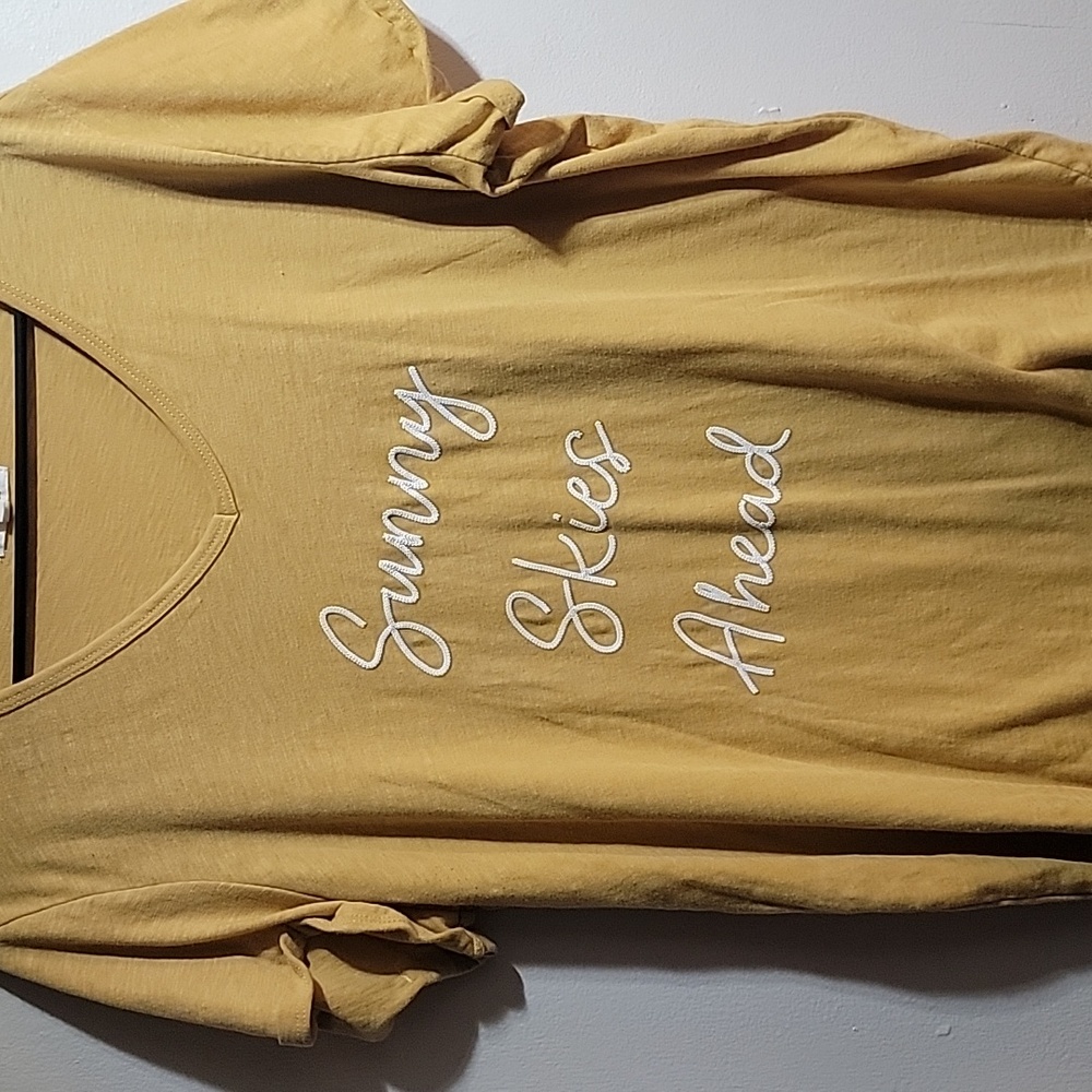 "Sunny Skies Ahead" graphic tee